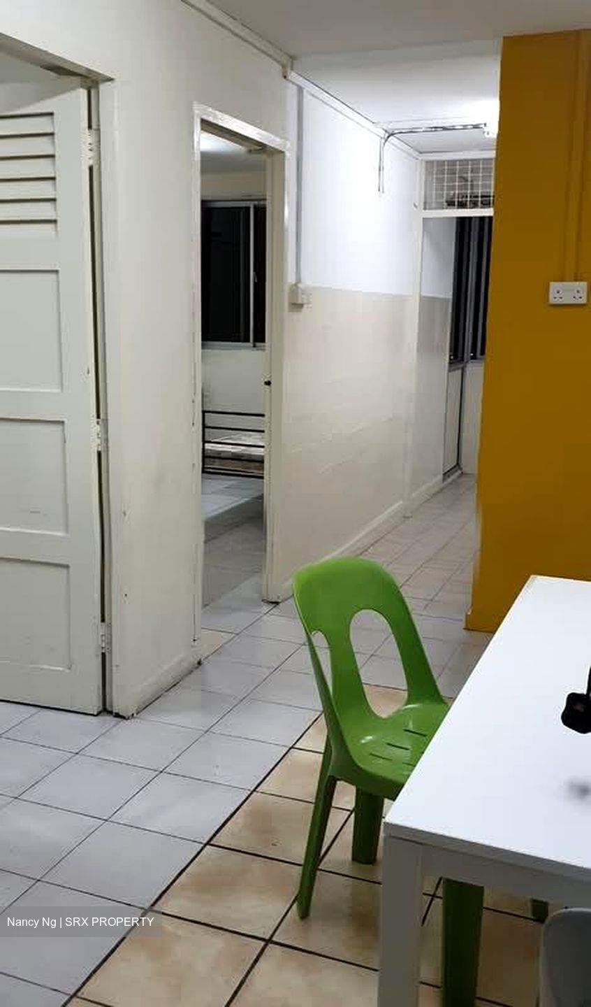 Jurong West Avenue 5 (Jurong West), HDB 3 Rooms #566724381